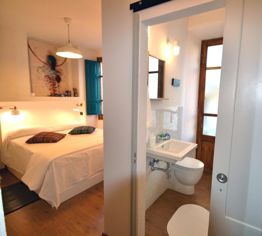 Il Bandito Re Hotel Nuoro  Luaran gambar