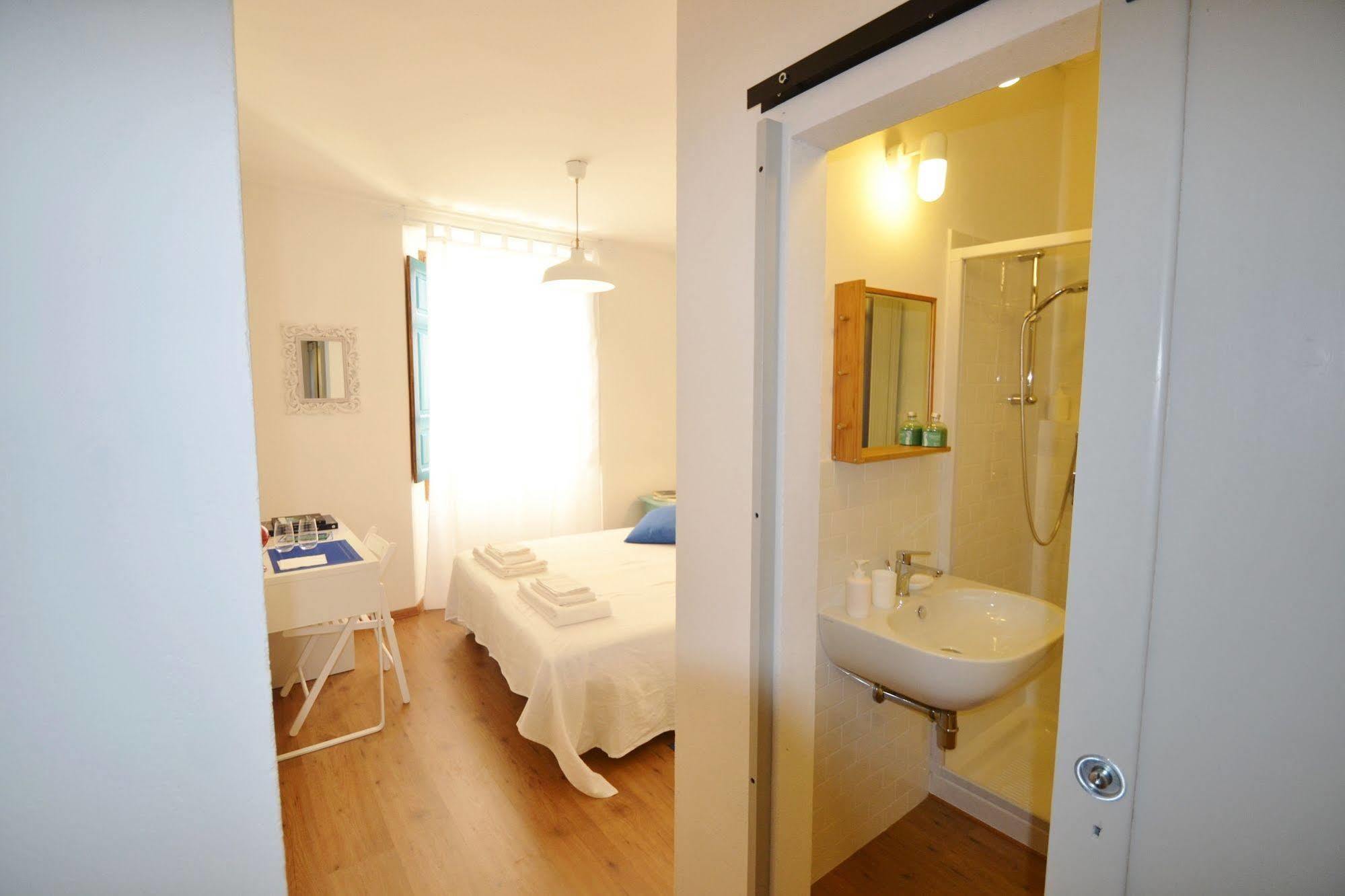 Il Bandito Re Hotel Nuoro  Luaran gambar