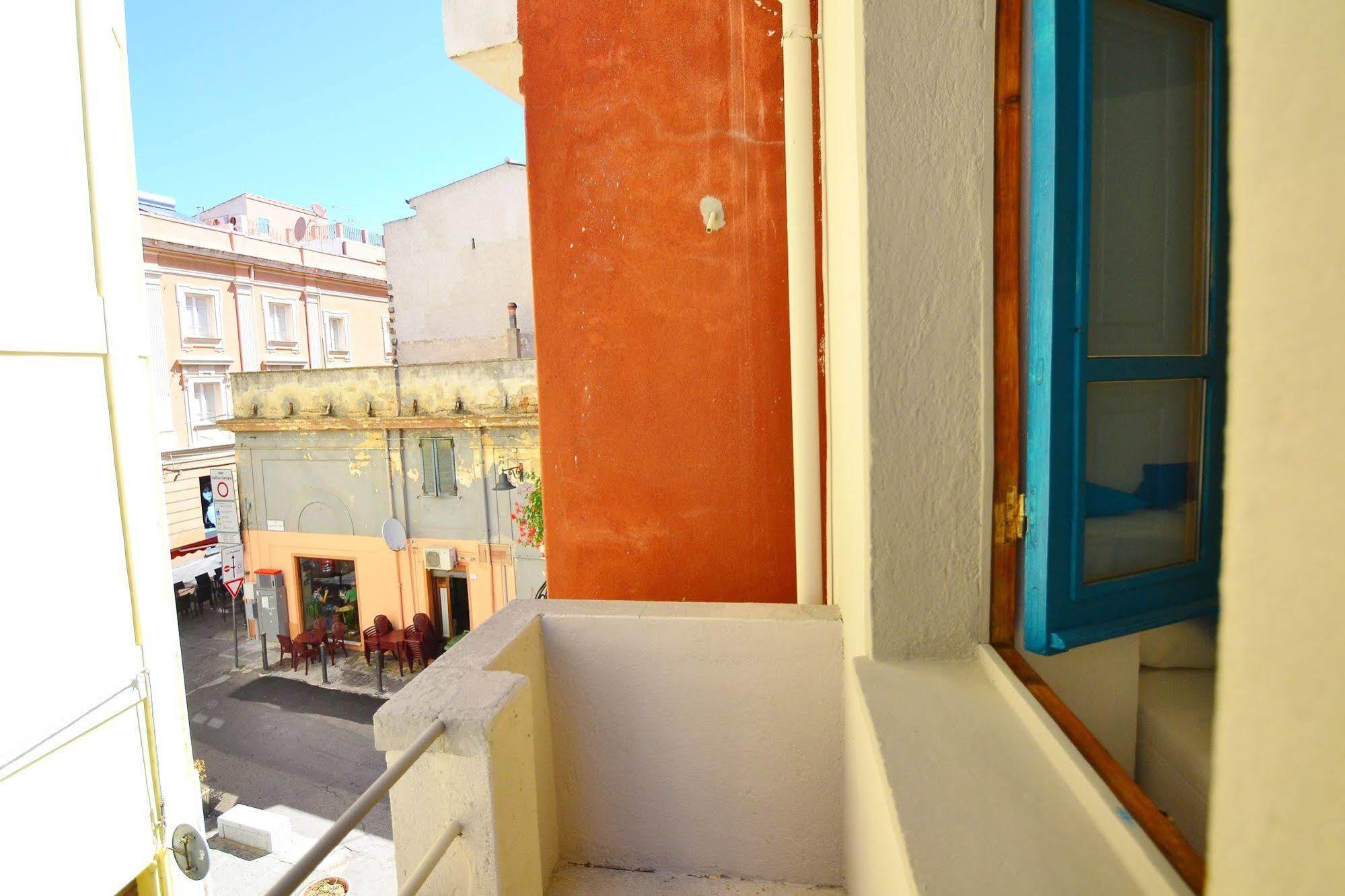 Il Bandito Re Hotel Nuoro  Luaran gambar